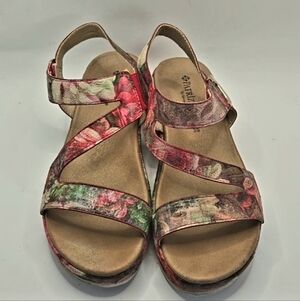 Patrizia By Spring Step Floral Multi-Strap Comfort Sandals 39 / 8.5 Cottagecore
